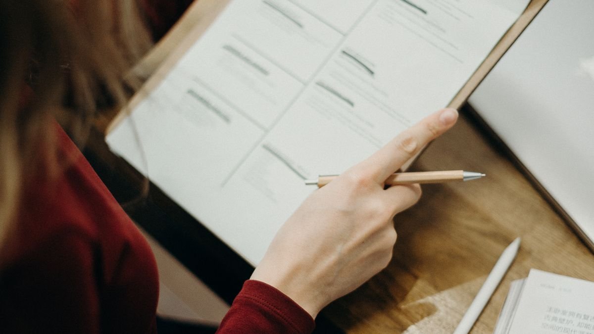 The Ultimate 15-Day Job Preparation Plan to Land Your Dream Job
